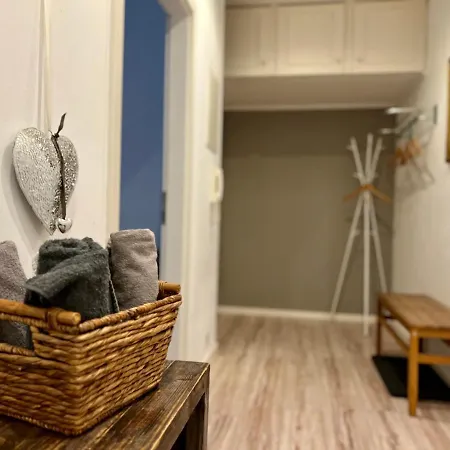 Apartment Hinterhaus *